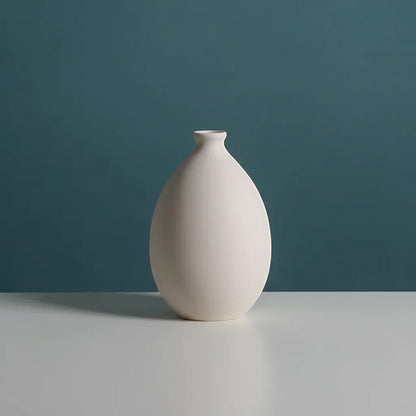 Traditional Chinese Ceramic Vase Handcrafted Chinoiserie Porcelain Floral Decor | IREN Interior-IREN Interior